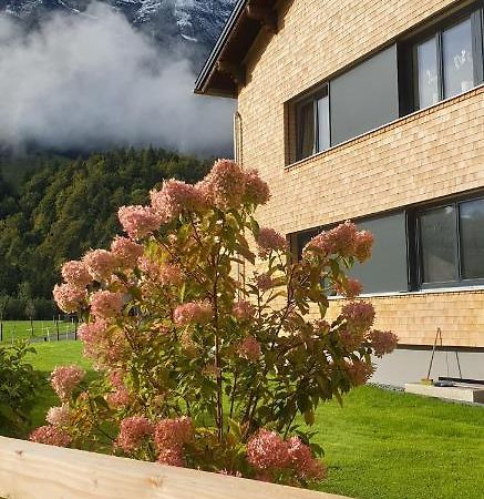 Haus Feuerstein Apartment Schnepfau Exterior photo